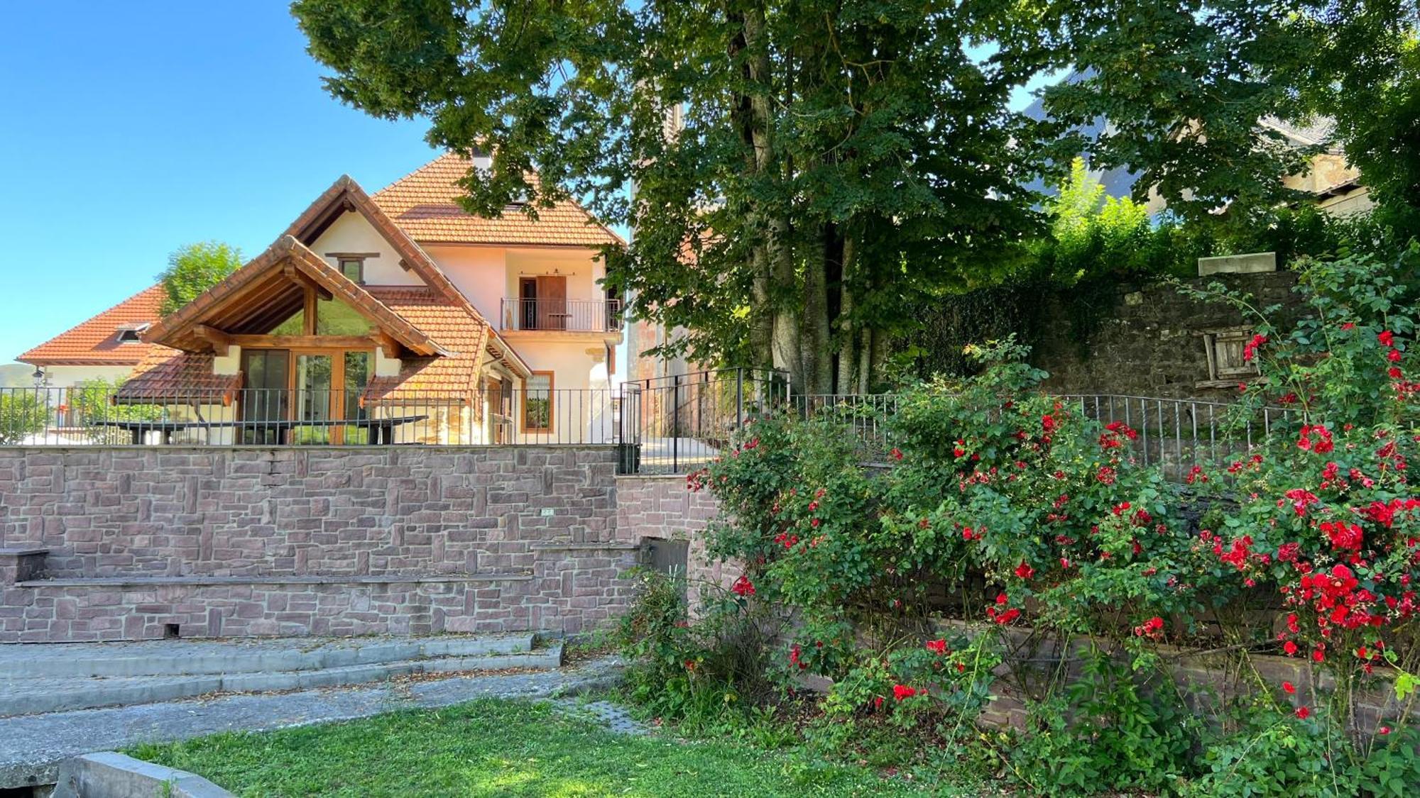 Casa Rural Roncesvalles Espinal-Auzperri Exterior photo